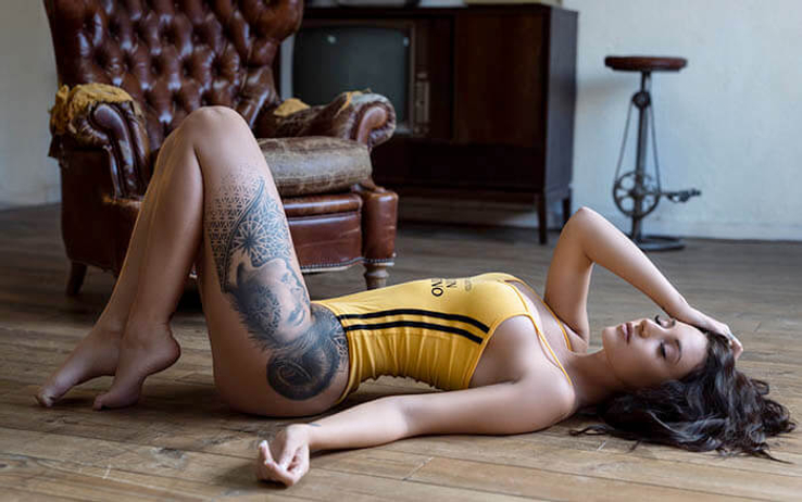 brazilian girl with tattoo