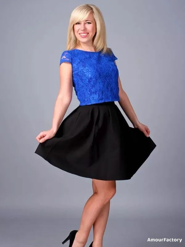 Zinaida, 41