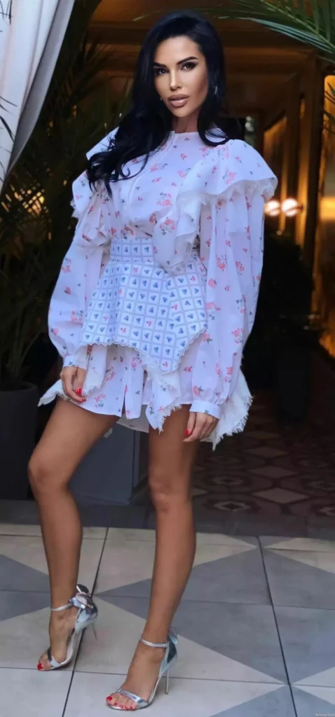 Dorina Liliana, 38